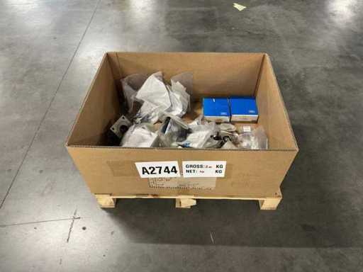 SKF / Festo - Partij pneumatiek onderdelen & kettingwielen