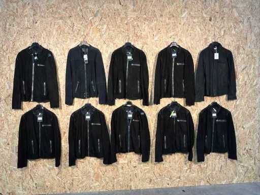 Jachete din piele Goosecraft (10x)