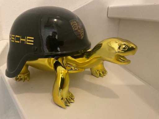 Porsche turtle Sculptuur