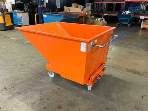 2024 Intra 900 Tipper