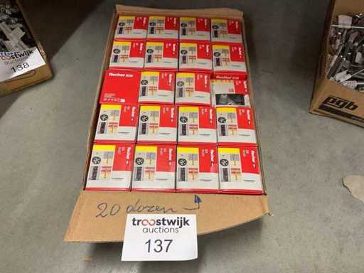 20 scatole di tappi Fischer