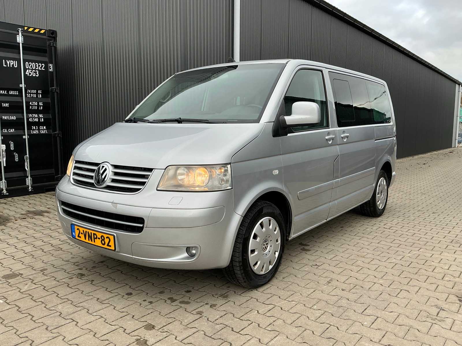 Volkswagen Transporter T5 2.5 TDI Multivan Commercial Vehicle
