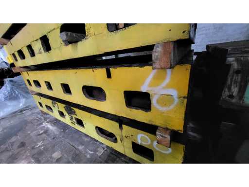 Plaque à fente en T (2000x3000x400mm)