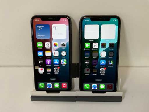 Apple iPhone 11 - 64GB - Nero (2x)