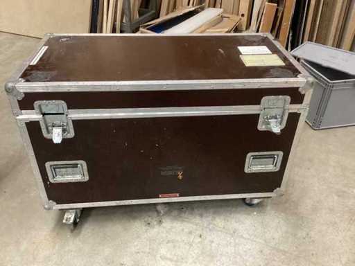 Transportcase mit 4 Lenkrollen