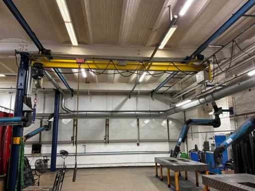 1982 MATELEST Overhead crane with hoist