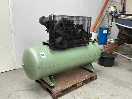 Compresor cu piston Creemers CSG 1300/500