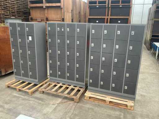 Spindschrank (3x)
