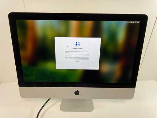 Apple iMac 21.5”, QuadCore i3, 16 GB, 500 GB NVMe, AMD Radeon Pro 555X 2GB All-In-One Desktop