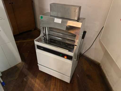 GGM Gastro - 2021 - BSMS 13 - Broodsnijmachine