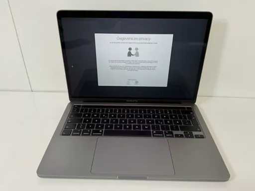 Apple MacBook Pro 13.3", Core(TM) i5 10a generazione, 16 GB di RAM, 500 GB di NVMe Laptop
