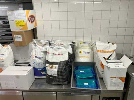 Scorte di materie prime da forno