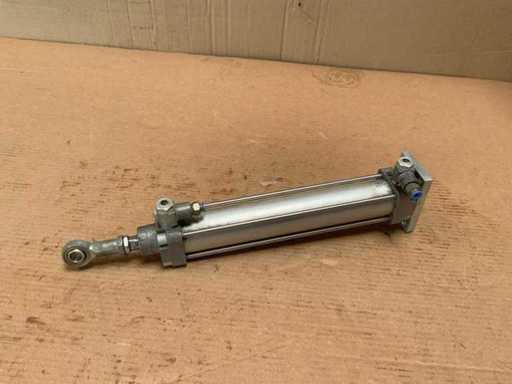 Festo DNG-40-200-PPV-A Podwójnie działający cylindr standardowy
