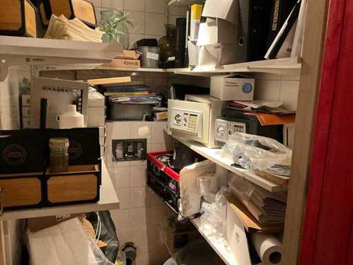 Various bar supplies