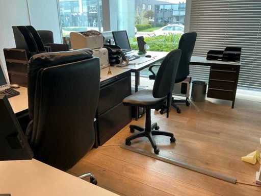 U-förmige Schreibtischaufstellung