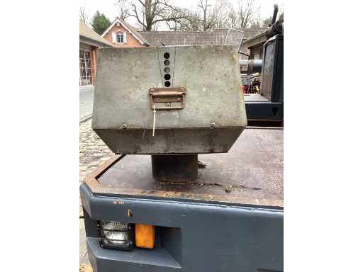 EXHAUSTO elektrische schoorsteen ventilator voor buis diam 190