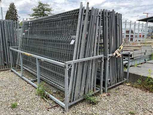Construction fences in transport frames (2x)