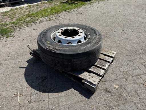 Continental - Opony 315/70R22.5