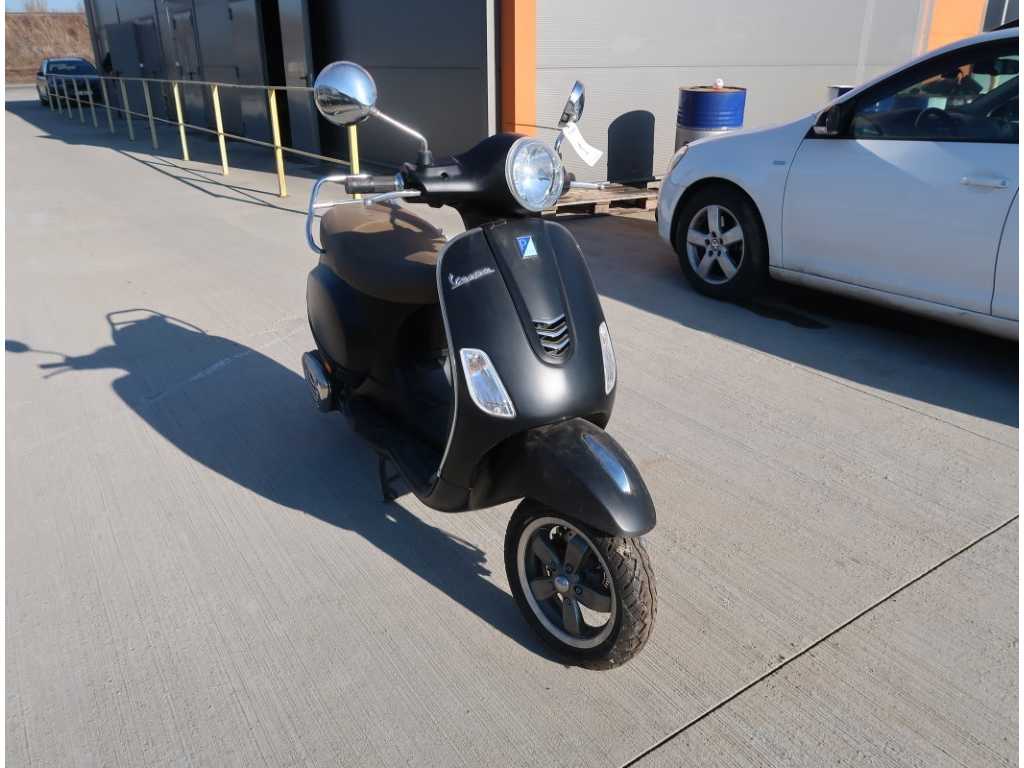 Piaggio store vespa vxl