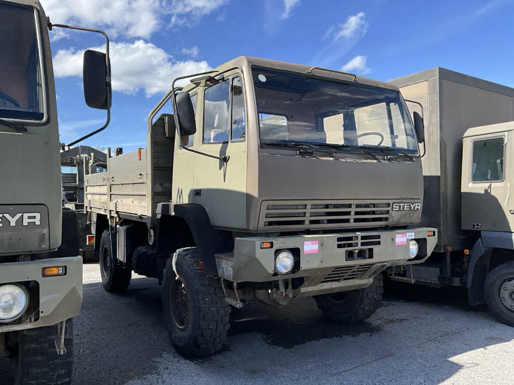 1986 Steyr 12M18 Vehicul militar