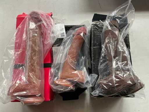 Mieszaj dużo dildo z przyssawką