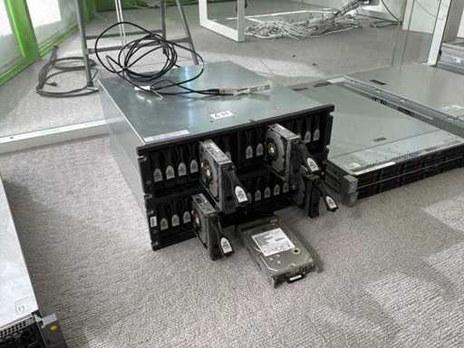 ENGENIO 0863 Servers (2x)