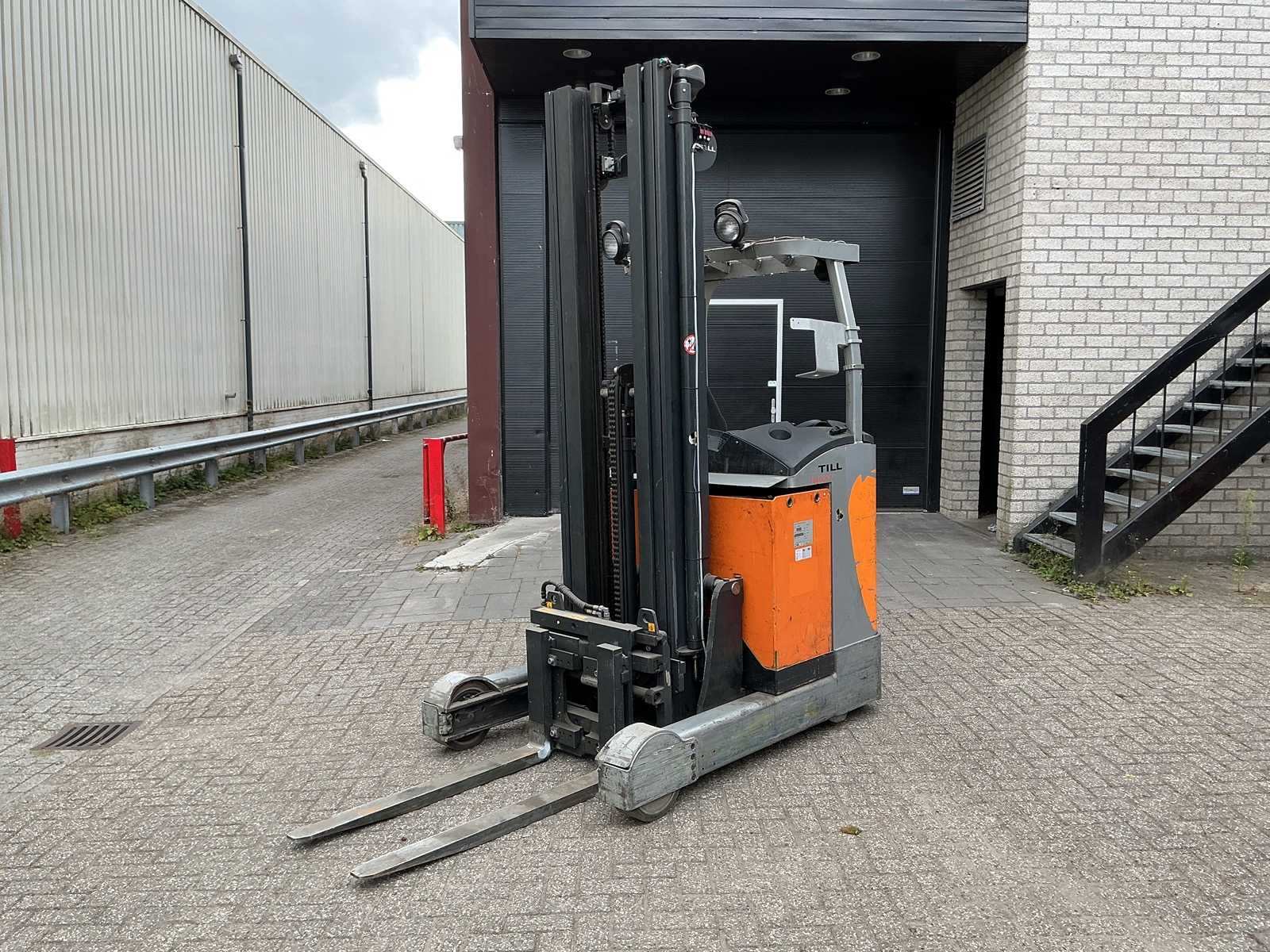 STILL – FMX-20 – Reach forklift – 2013