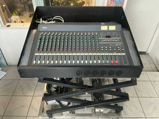 Yamaha EMX-3500 Digital Mixing Console