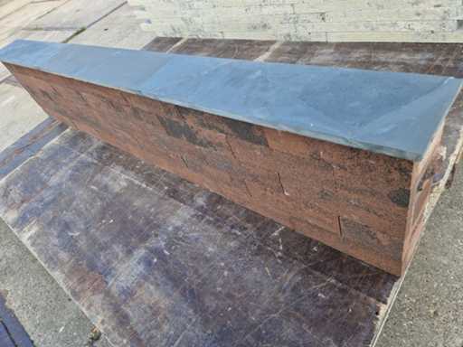 Wall blocks including cover tiles (approx. 888 pieces)