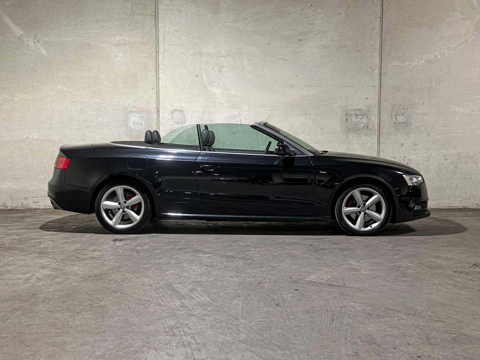 Audi A5 Cabriolet 1.8 TFSI Pro Line S 170pk 2013 (Origineel-NL), 64-ZRP-1