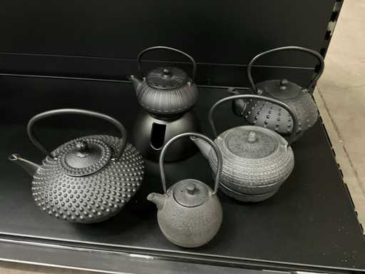 Bredemeijer Cast Iron teapots + 4 coasters (5x)