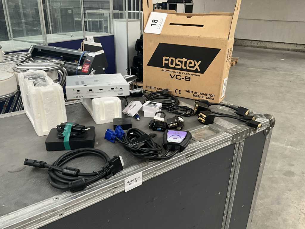 Converter FOSTEX VC-8 and accessories