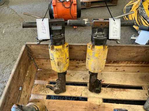 Marteau pneumatique de démolition ATLAS COPCO TEX 21PE (2x)