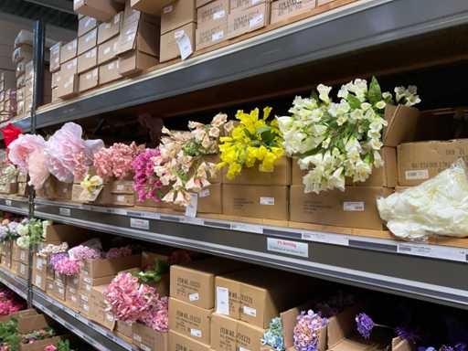 Lot de fleurs artificielles