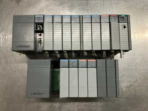 Système Allen-Bradley SLC 500 PLC (2x)