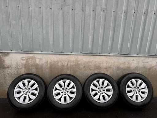 4x M+S VW Amarok pneu + jante 17"