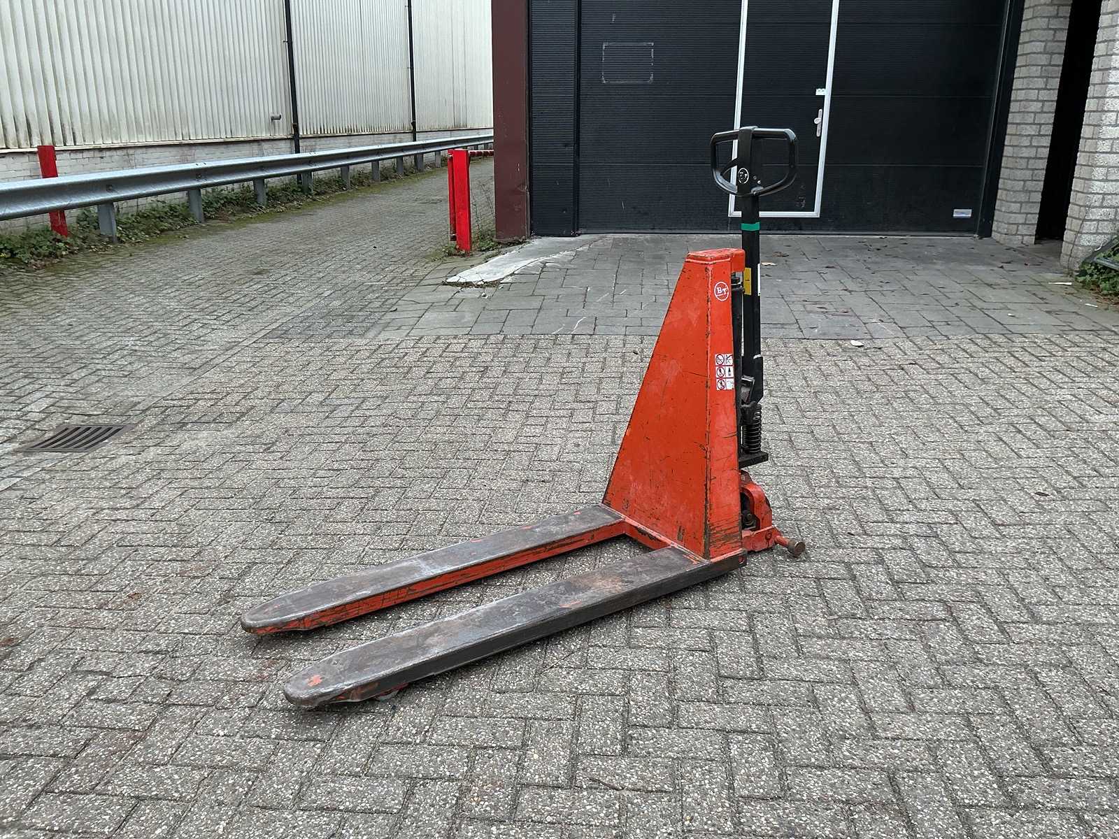 BT – HL 10/3 – Hydraulic Hand Pallet Trucks