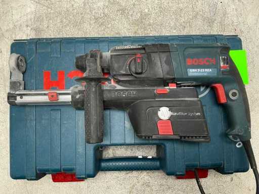 2015 Bosch GBH 2-23 REA Rotary Hammer 710W SDS-plus mit Staubabsaugung