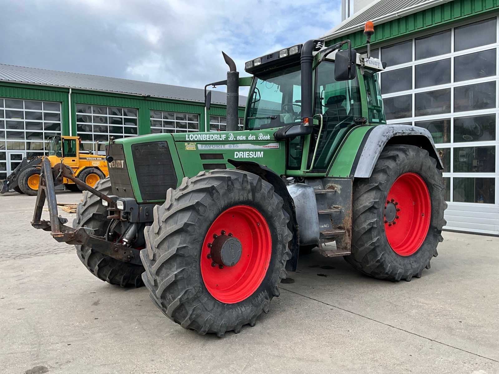 1997 Fendt 816 Turboshift All-wheel drive farm tractor