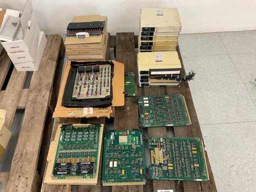 Batch of various Honeywell modules