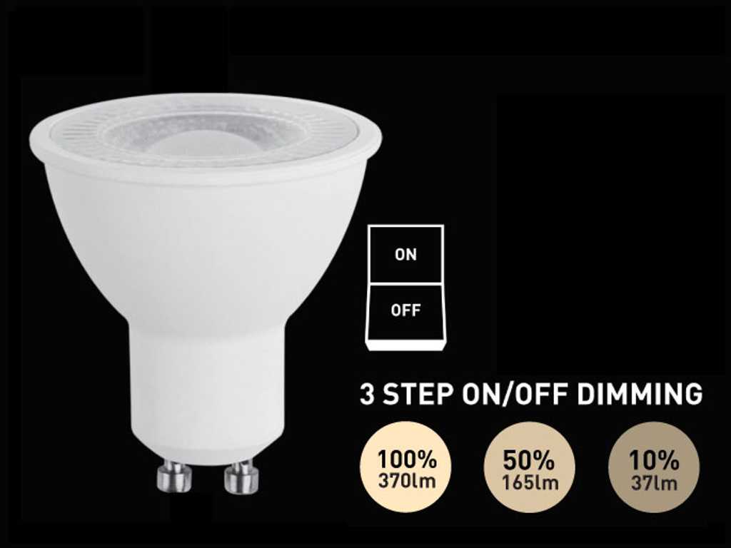 100 x 4.9W GU10 LED Spot 3 Steps On/Off dimming with lens 4000K