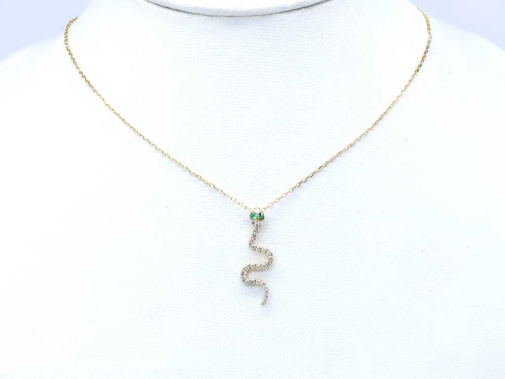18 Kt Yellow Gold Necklace With Emerald and Diamond Pendant