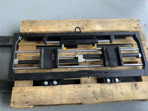 Sideshift vorkversteller - Heftruck toebehoren Fem 2 2.5T