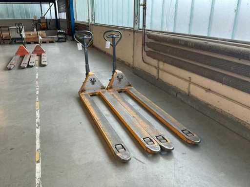 Lot JUNGHEINRICH Hydraulic Hand Pallet Truck (2x)