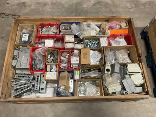 Charge von Befestigungselementen