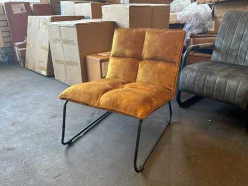 Elis Armchair