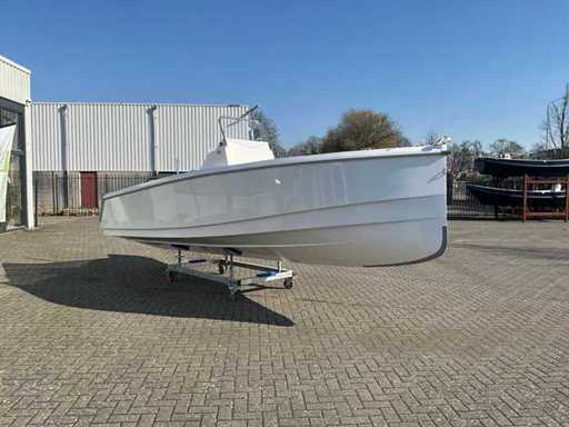 Boats, passenger car, gantry crane and ship engine