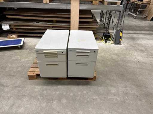 Mobiel voetstuk – 2x - 80 xx44 x 54 cm Lichtgrijs