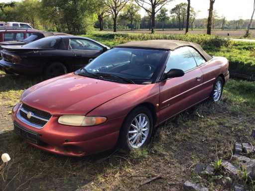 Daimler Chrysler - 1998 - Stratus - Personenauto