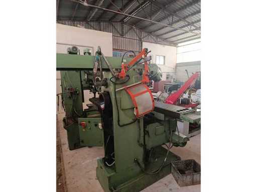 CME FU-2 Universal Milling Machine
